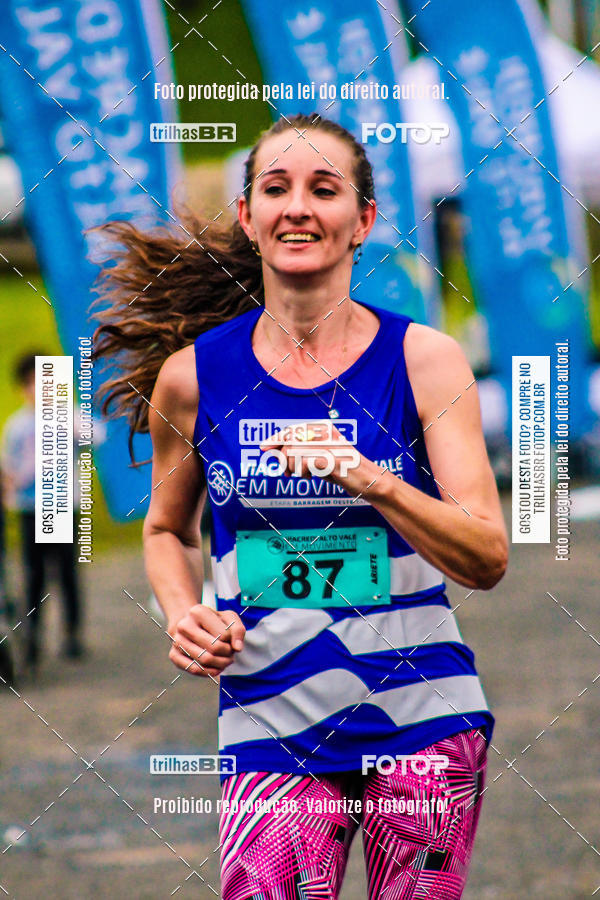 Buy your photos of the event2 Viacredi Alto Vale em Movimento on Fotop