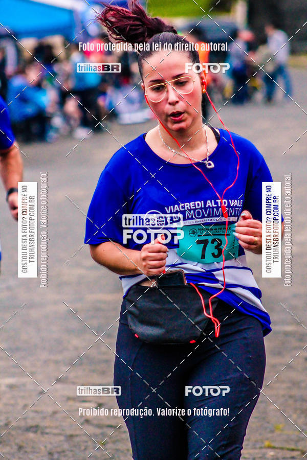 Buy your photos of the event2 Viacredi Alto Vale em Movimento on Fotop