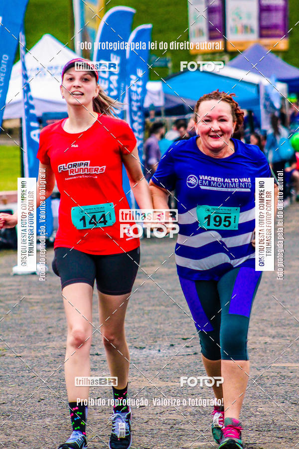 Buy your photos of the event2 Viacredi Alto Vale em Movimento on Fotop