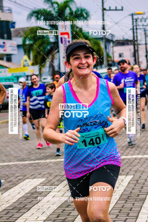 Buy your photos of the event2 Viacredi Alto Vale em Movimento on Fotop