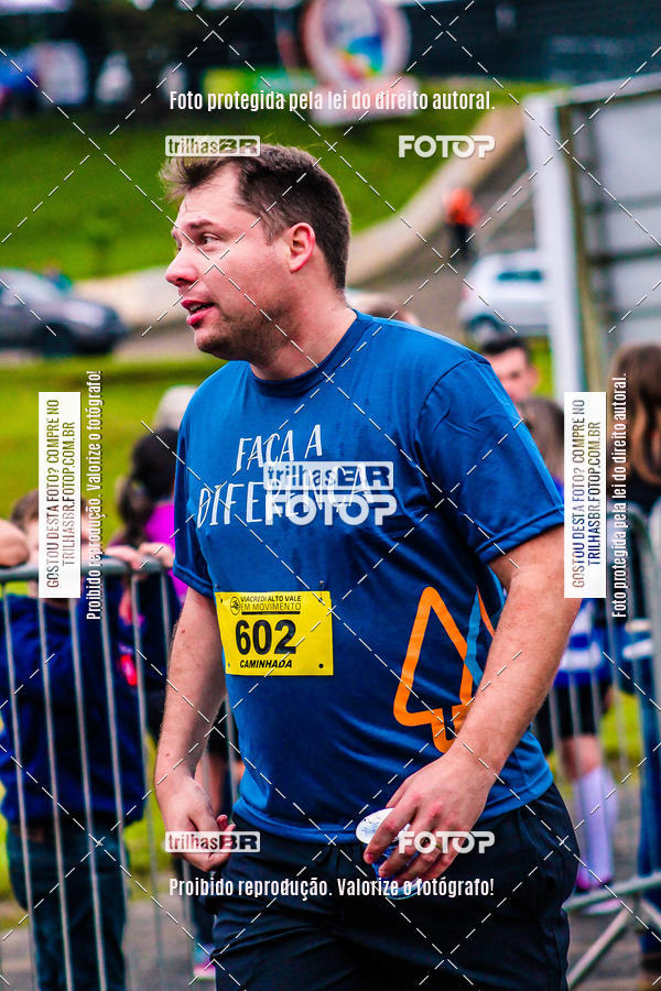 Buy your photos of the event2 Viacredi Alto Vale em Movimento on Fotop