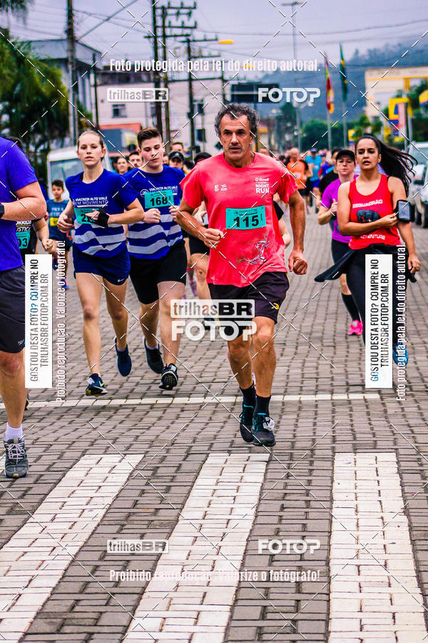 Buy your photos of the event2 Viacredi Alto Vale em Movimento on Fotop