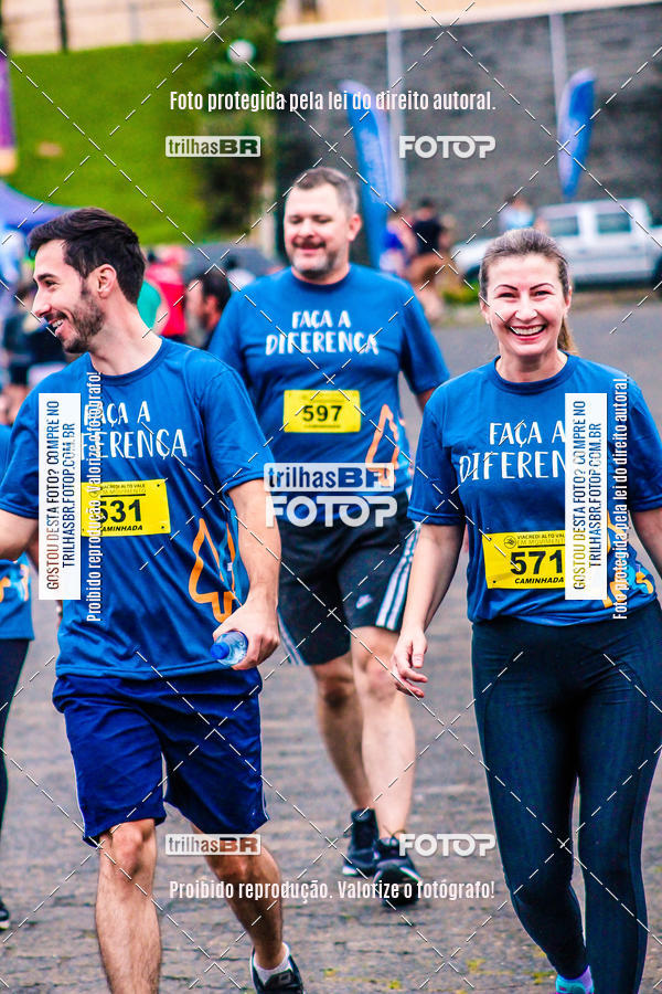 Buy your photos of the event2 Viacredi Alto Vale em Movimento on Fotop