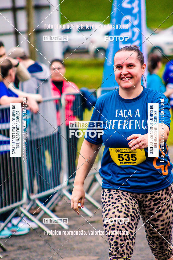 Buy your photos of the event2 Viacredi Alto Vale em Movimento on Fotop