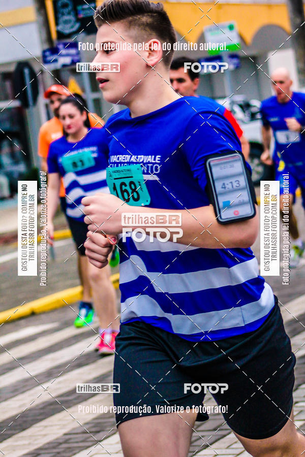 Buy your photos of the event2 Viacredi Alto Vale em Movimento on Fotop