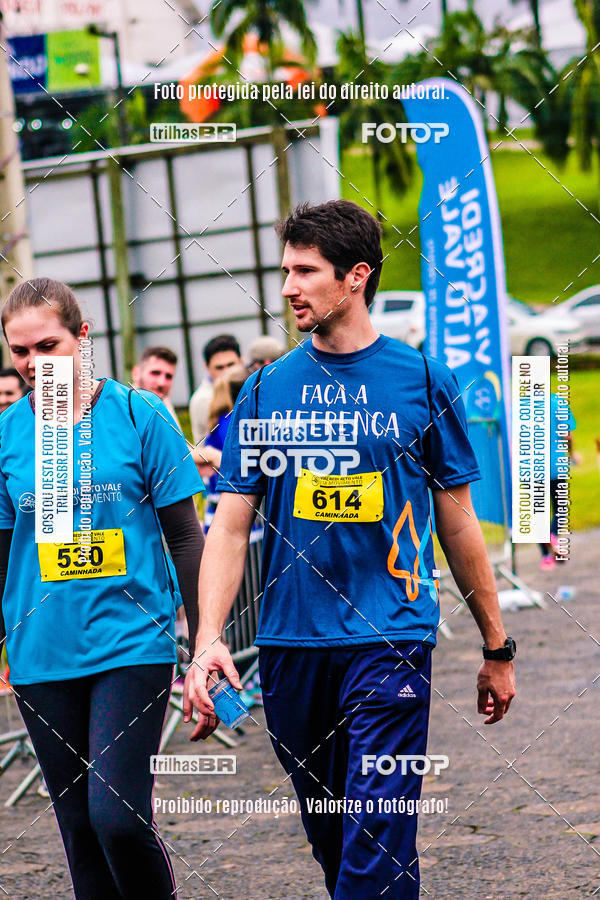 Buy your photos of the event2 Viacredi Alto Vale em Movimento on Fotop