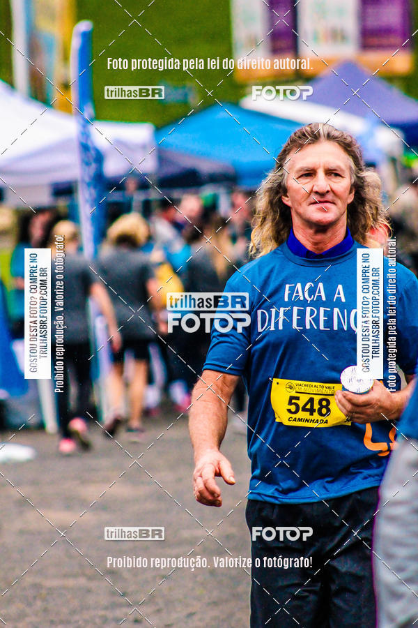 Buy your photos of the event2 Viacredi Alto Vale em Movimento on Fotop