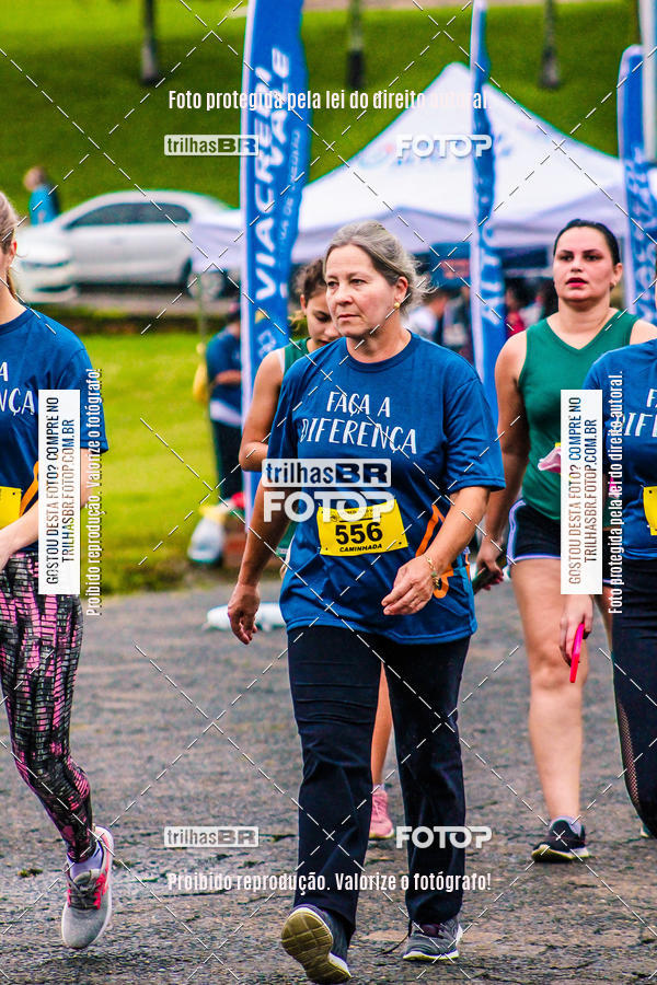 Buy your photos of the event2 Viacredi Alto Vale em Movimento on Fotop