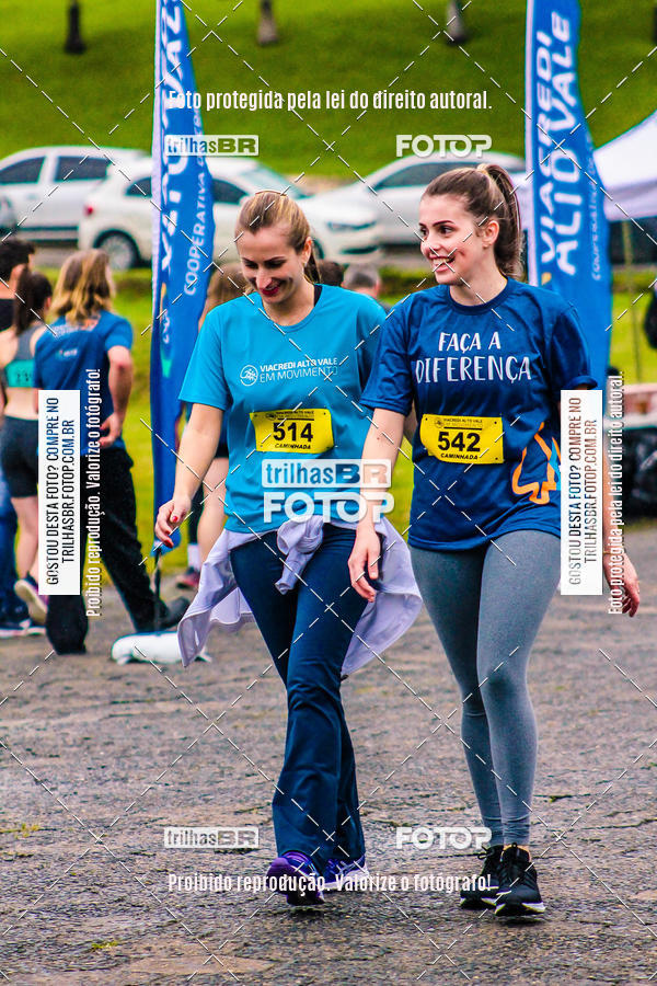 Buy your photos of the event2 Viacredi Alto Vale em Movimento on Fotop