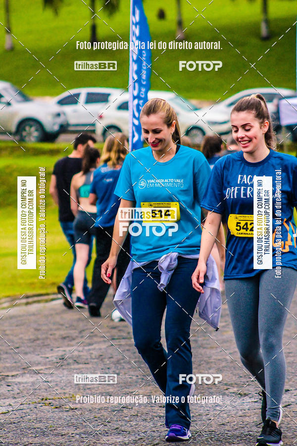 Buy your photos of the event2 Viacredi Alto Vale em Movimento on Fotop