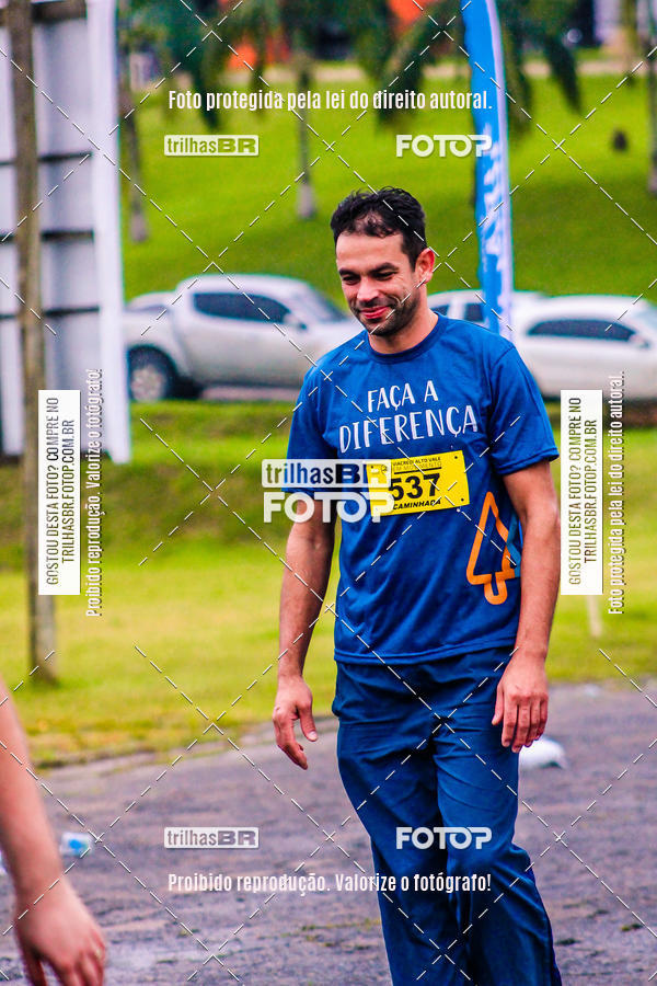 Buy your photos of the event2 Viacredi Alto Vale em Movimento on Fotop