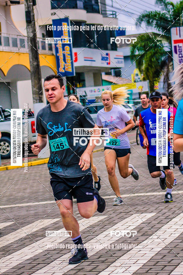 Buy your photos of the event2 Viacredi Alto Vale em Movimento on Fotop