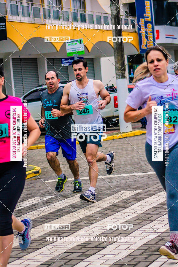 Buy your photos of the event2 Viacredi Alto Vale em Movimento on Fotop