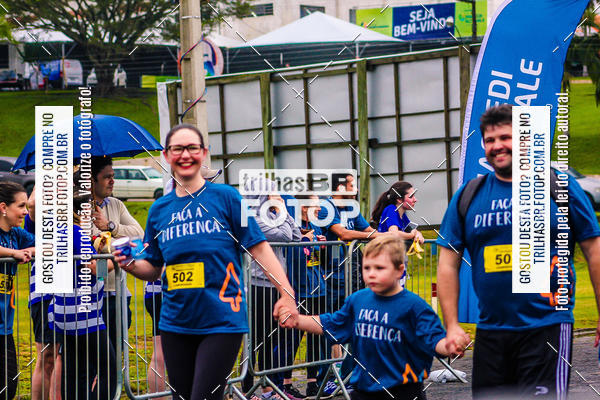 Buy your photos of the event2 Viacredi Alto Vale em Movimento on Fotop