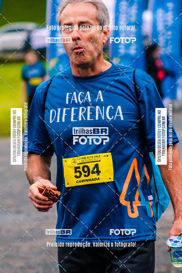 Buy your photos of the event2 Viacredi Alto Vale em Movimento on Fotop