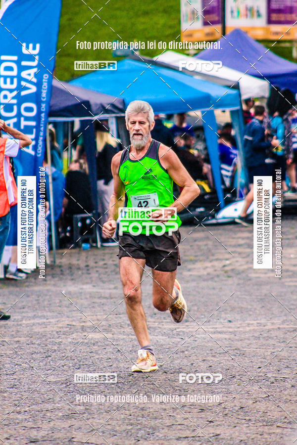 Buy your photos of the event2 Viacredi Alto Vale em Movimento on Fotop