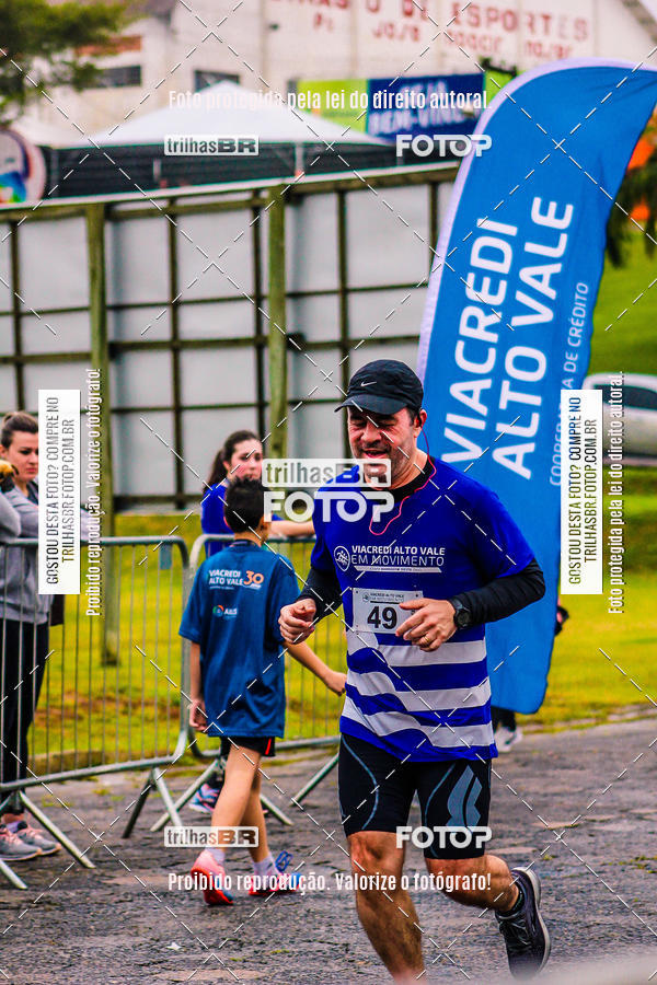 Buy your photos of the event2 Viacredi Alto Vale em Movimento on Fotop