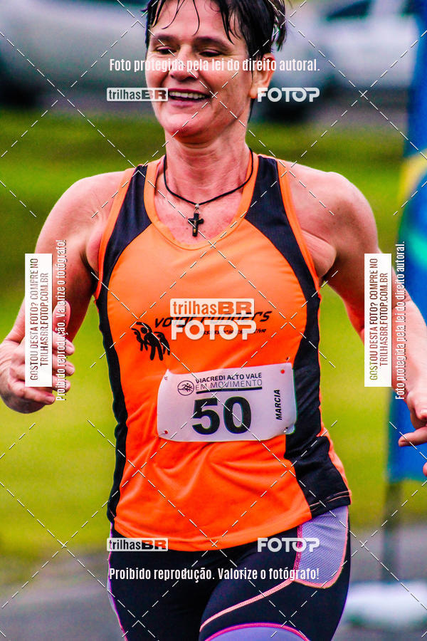 Buy your photos of the event2 Viacredi Alto Vale em Movimento on Fotop