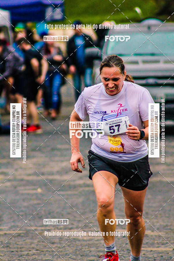 Buy your photos of the event2 Viacredi Alto Vale em Movimento on Fotop