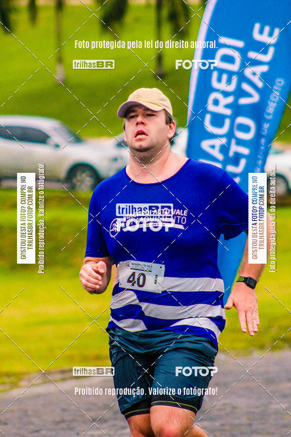 Buy your photos of the event2 Viacredi Alto Vale em Movimento on Fotop