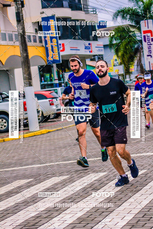 Buy your photos of the event2 Viacredi Alto Vale em Movimento on Fotop