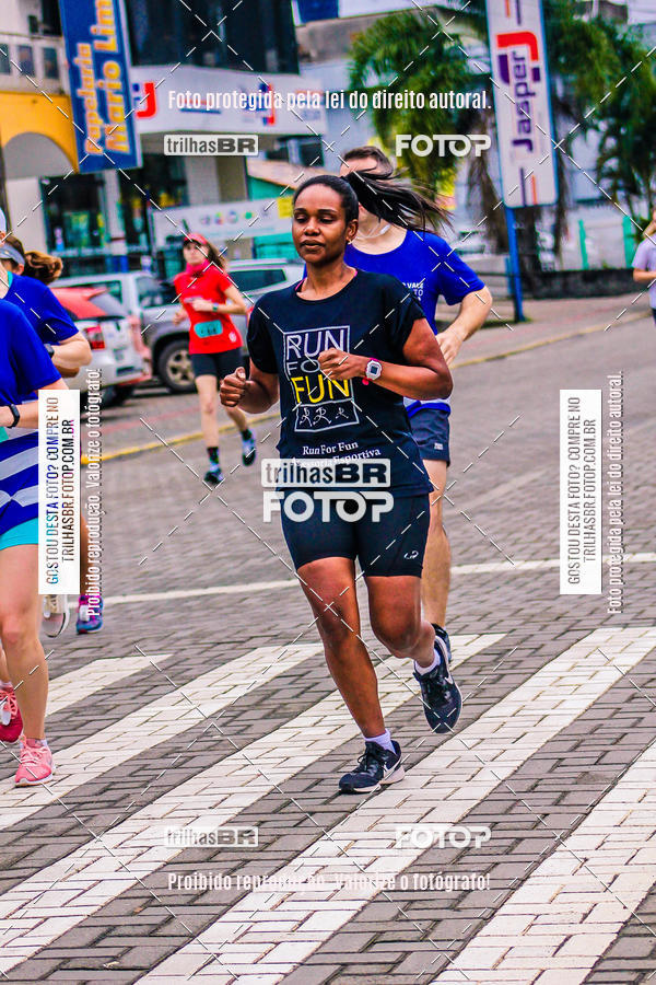 Buy your photos of the event2 Viacredi Alto Vale em Movimento on Fotop