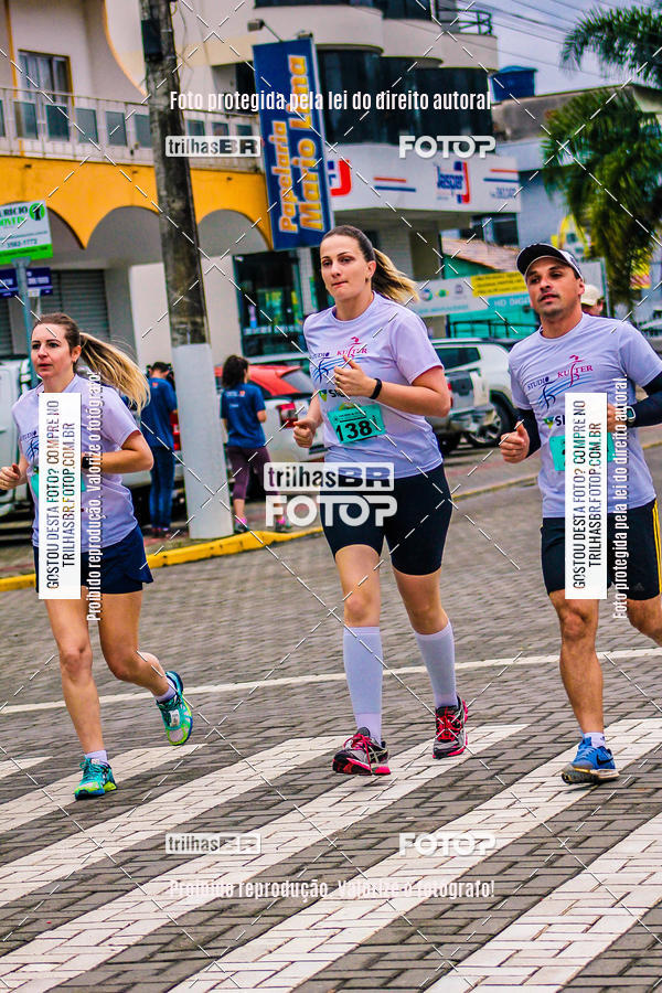 Buy your photos of the event2 Viacredi Alto Vale em Movimento on Fotop