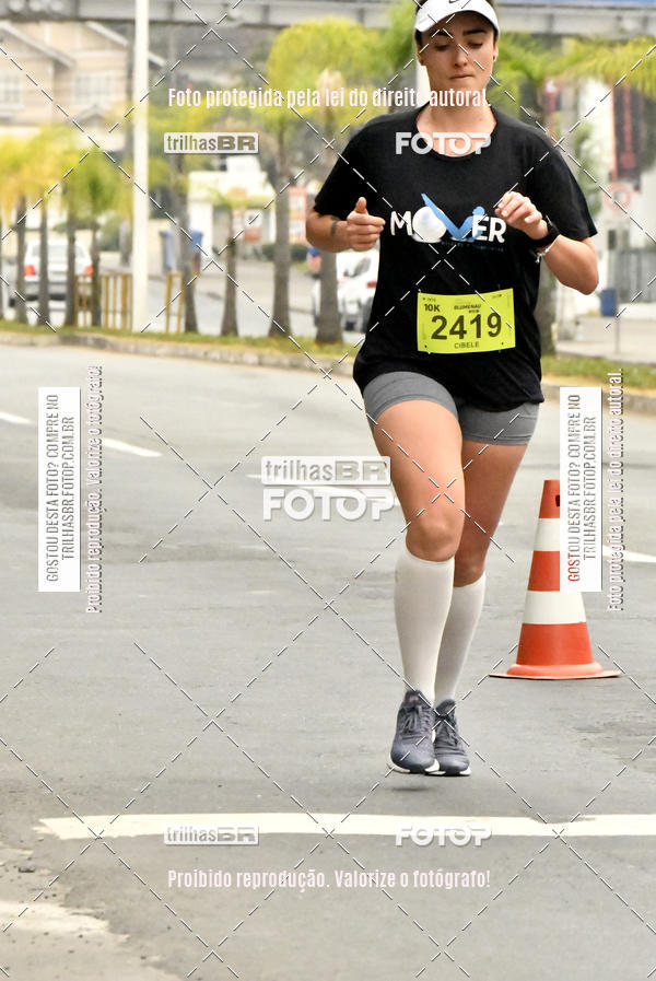 Buy your photos of the eventMeia Maratona de Blumenau on Fotop