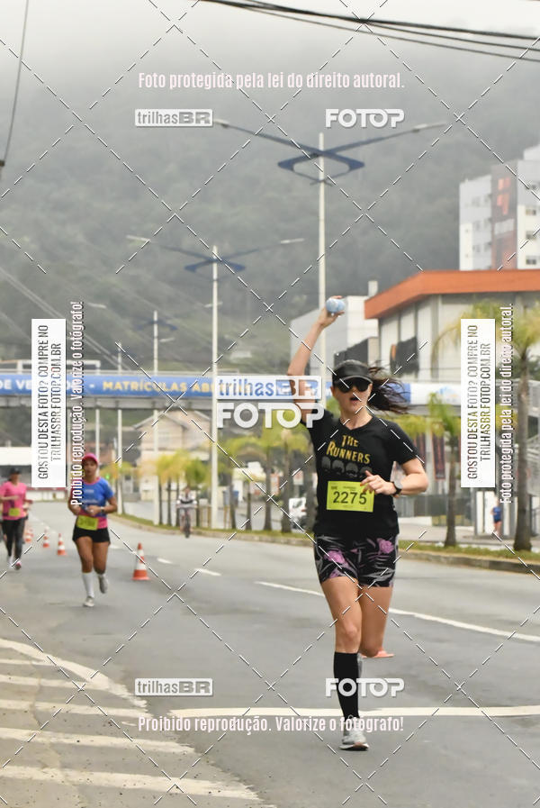 Buy your photos of the eventMeia Maratona de Blumenau on Fotop