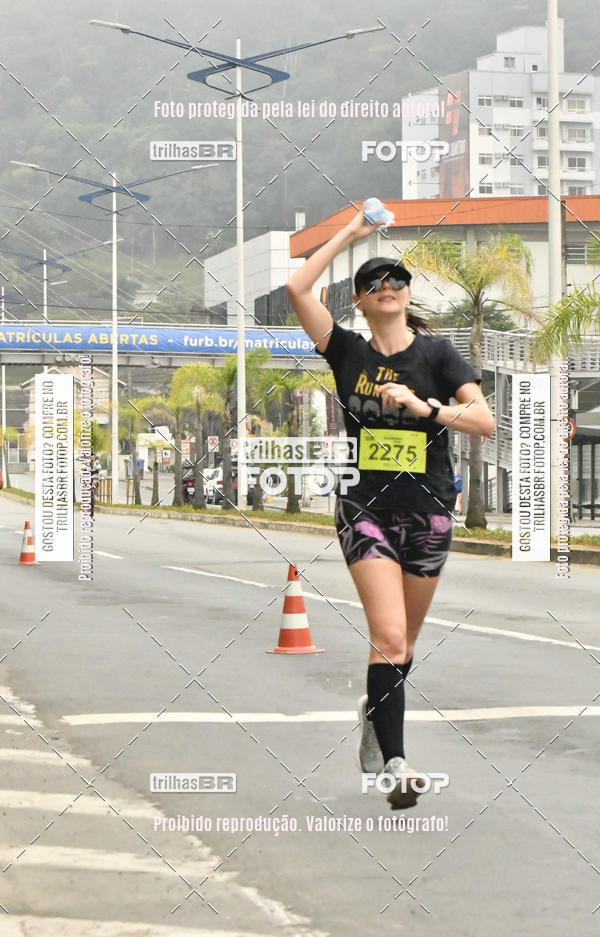Buy your photos of the eventMeia Maratona de Blumenau on Fotop