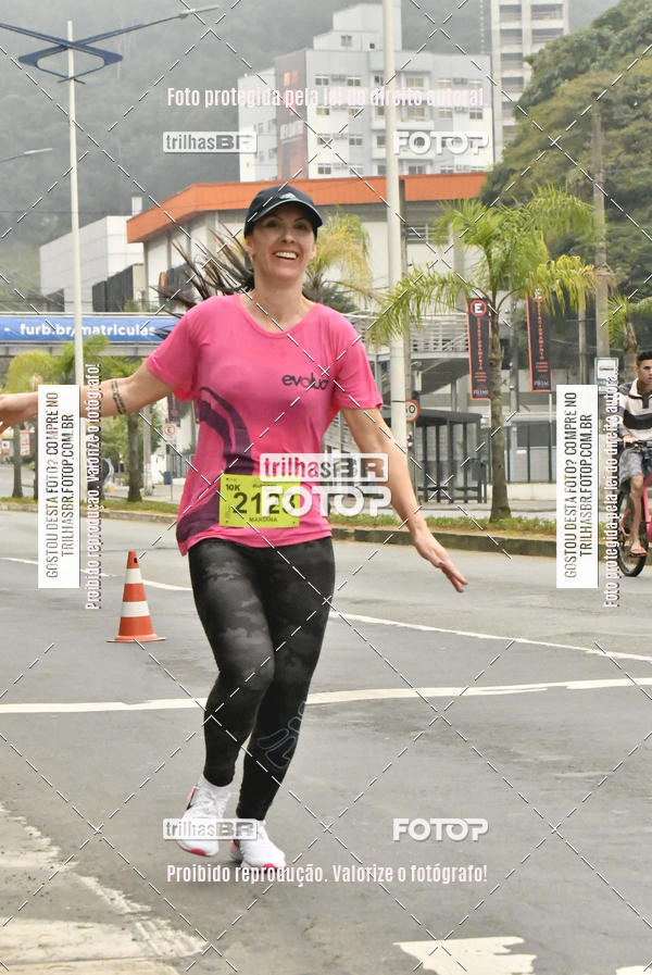 Buy your photos of the eventMeia Maratona de Blumenau on Fotop