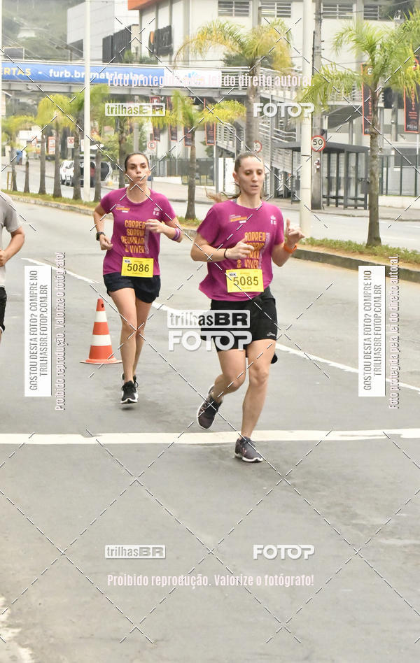 Buy your photos of the eventMeia Maratona de Blumenau on Fotop