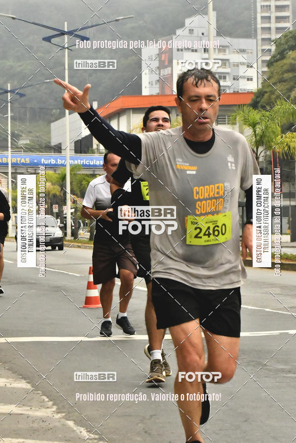 Buy your photos of the eventMeia Maratona de Blumenau on Fotop