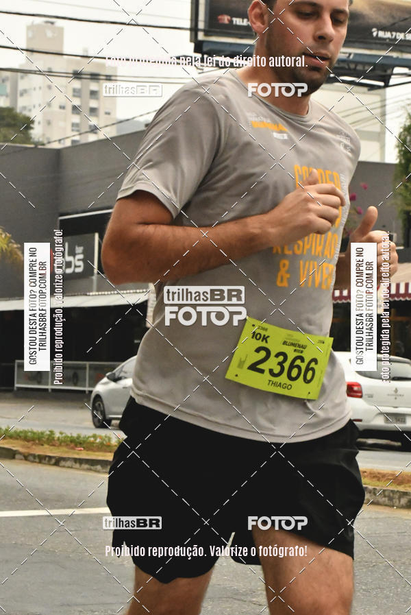 Buy your photos of the eventMeia Maratona de Blumenau on Fotop