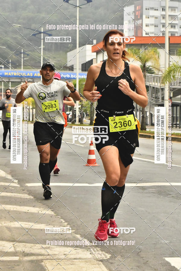 Buy your photos of the eventMeia Maratona de Blumenau on Fotop