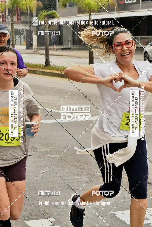 Buy your photos of the eventMeia Maratona de Blumenau on Fotop