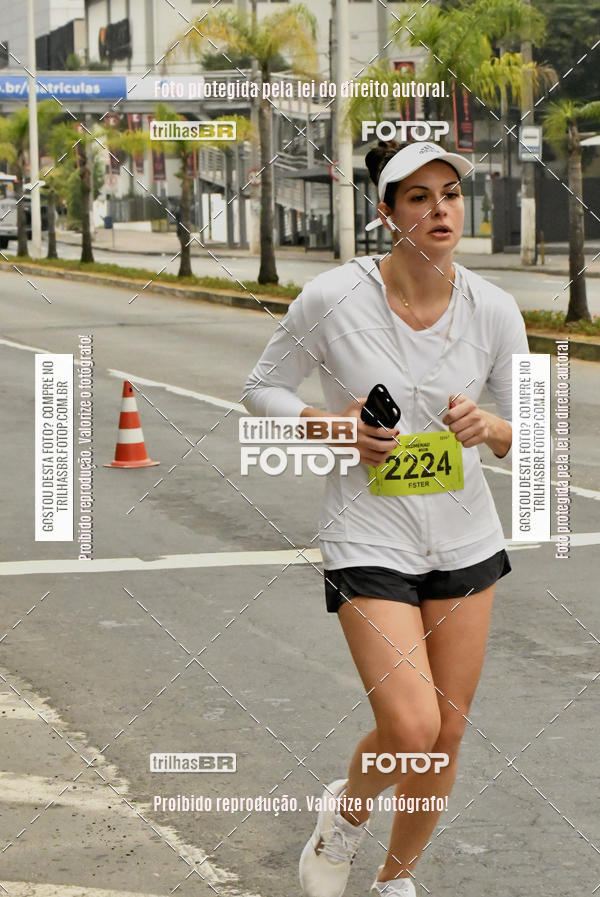 Buy your photos of the eventMeia Maratona de Blumenau on Fotop
