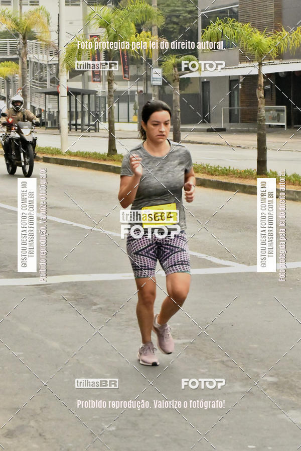 Buy your photos of the eventMeia Maratona de Blumenau on Fotop