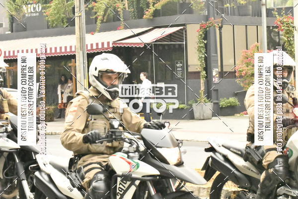 Buy your photos of the eventMeia Maratona de Blumenau on Fotop