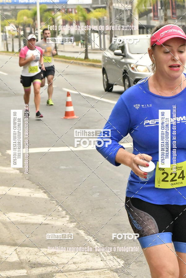 Buy your photos of the eventMeia Maratona de Blumenau on Fotop