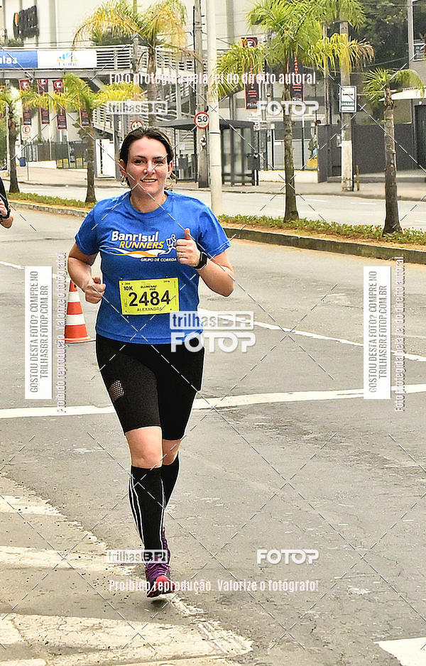 Buy your photos of the eventMeia Maratona de Blumenau on Fotop