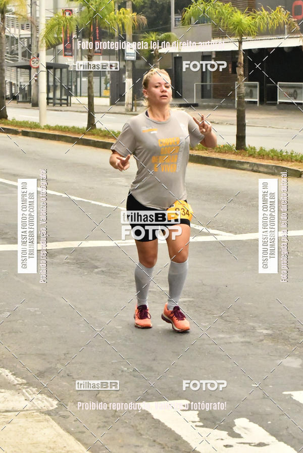 Buy your photos of the eventMeia Maratona de Blumenau on Fotop