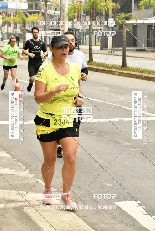 Buy your photos of the eventMeia Maratona de Blumenau on Fotop