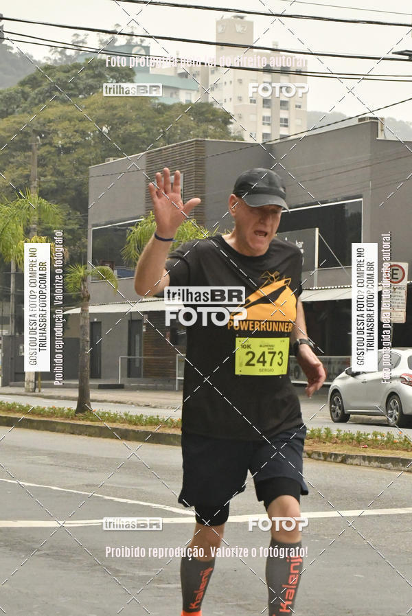 Buy your photos of the eventMeia Maratona de Blumenau on Fotop