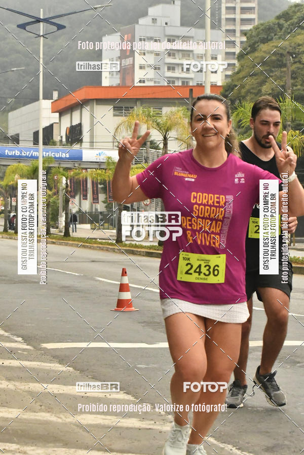 Buy your photos of the eventMeia Maratona de Blumenau on Fotop