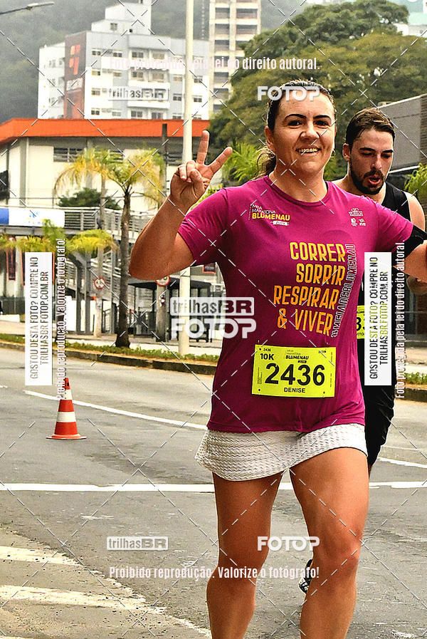 Buy your photos of the eventMeia Maratona de Blumenau on Fotop