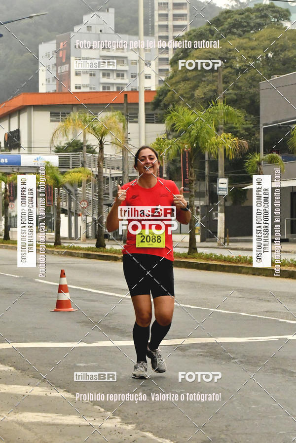 Buy your photos of the eventMeia Maratona de Blumenau on Fotop
