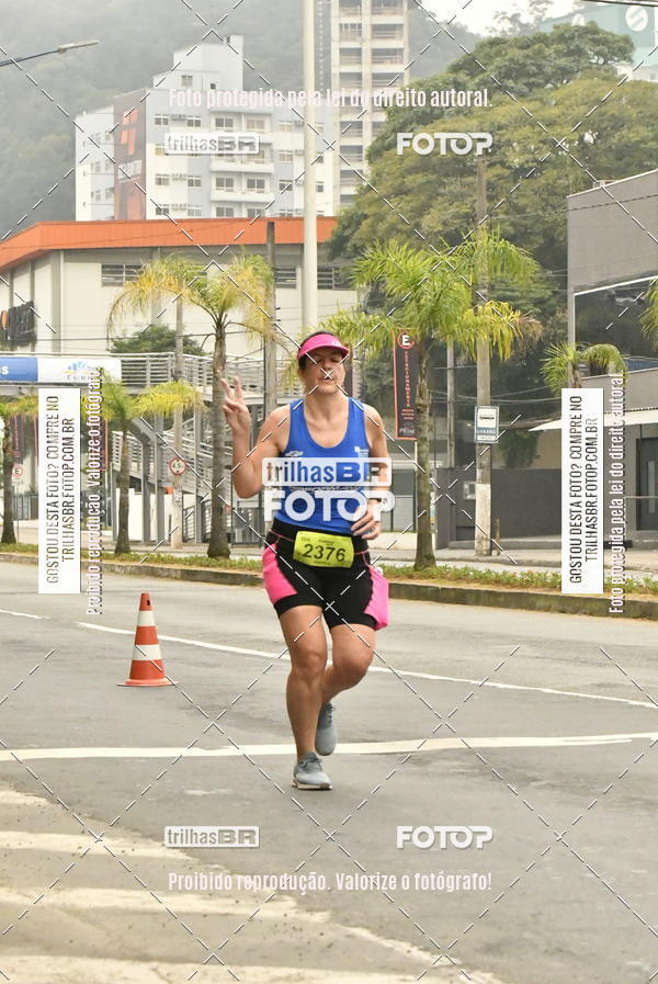 Buy your photos of the eventMeia Maratona de Blumenau on Fotop