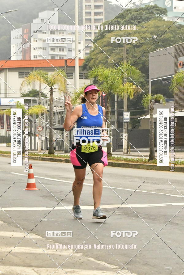 Buy your photos of the eventMeia Maratona de Blumenau on Fotop