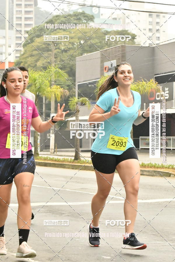 Buy your photos of the eventMeia Maratona de Blumenau on Fotop